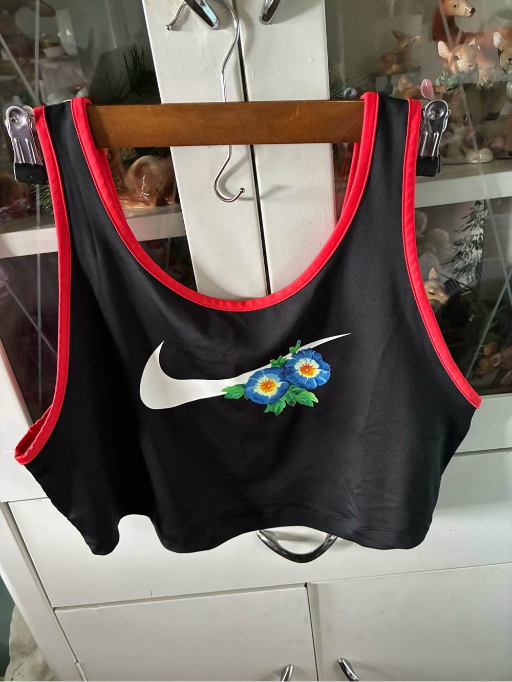 Nike Black Cropped Sports Tank with Floral Swoosh sz S